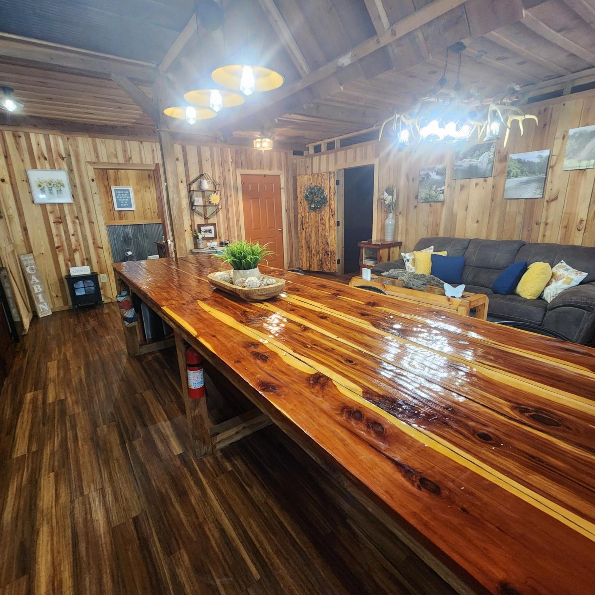 Unique Country Cabin Meets Farmhouse Modern!!! Mena Luaran gambar
